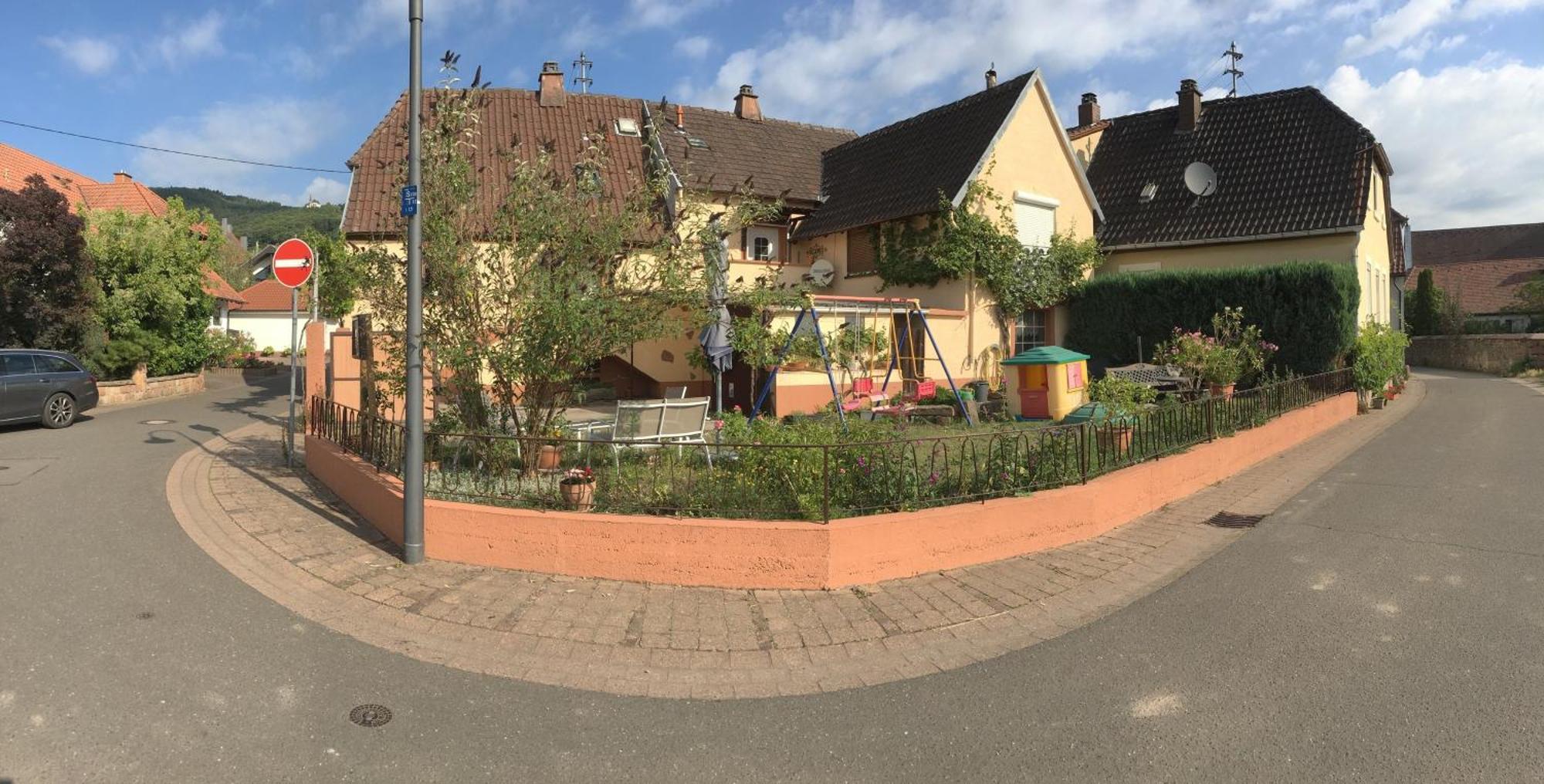 Ferienwohnung Suedpfalzblick Burrweiler Bagian luar foto